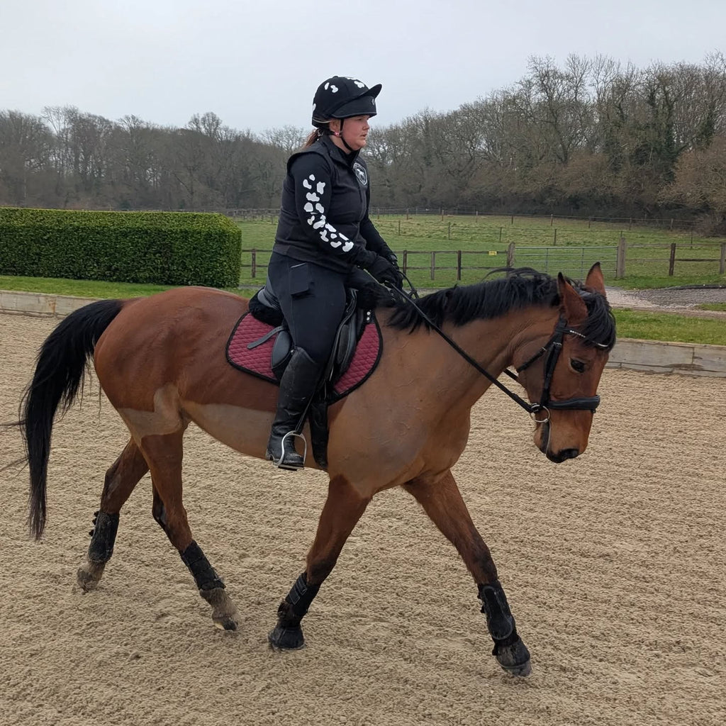 Madmoo Baselayer and Matching Hatsilk