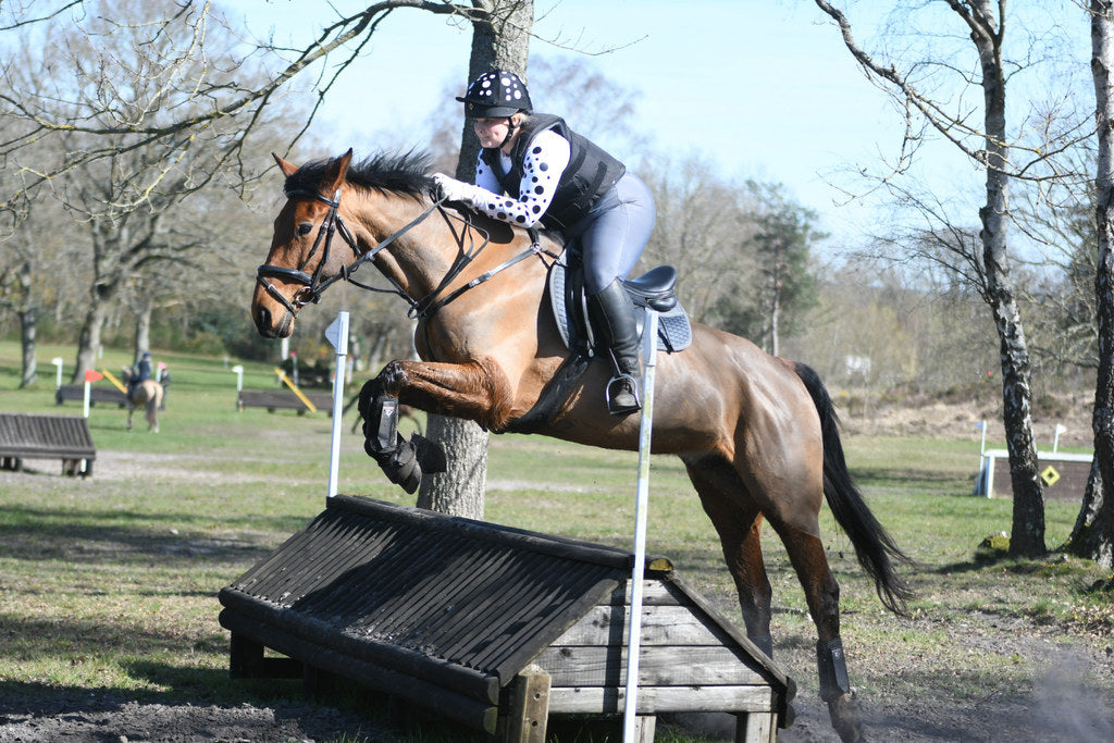 Spotburst Baselayer and Matching Hatsilk